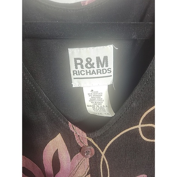 R&M Richards Women's Lavender & Black Floral Print Wrap Dress Sz 18 - Picture 2 of 6